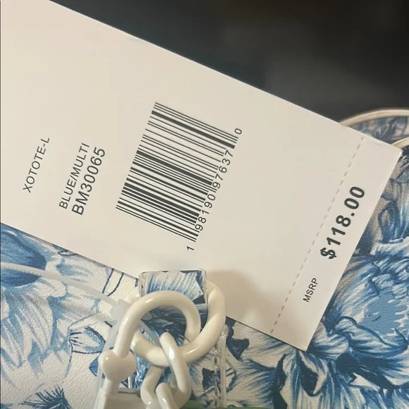 Betsey Johnson Blue Floral Scalloped Edge Tote Bag w/ Chain Straps | NWT - Picture 2 of 13